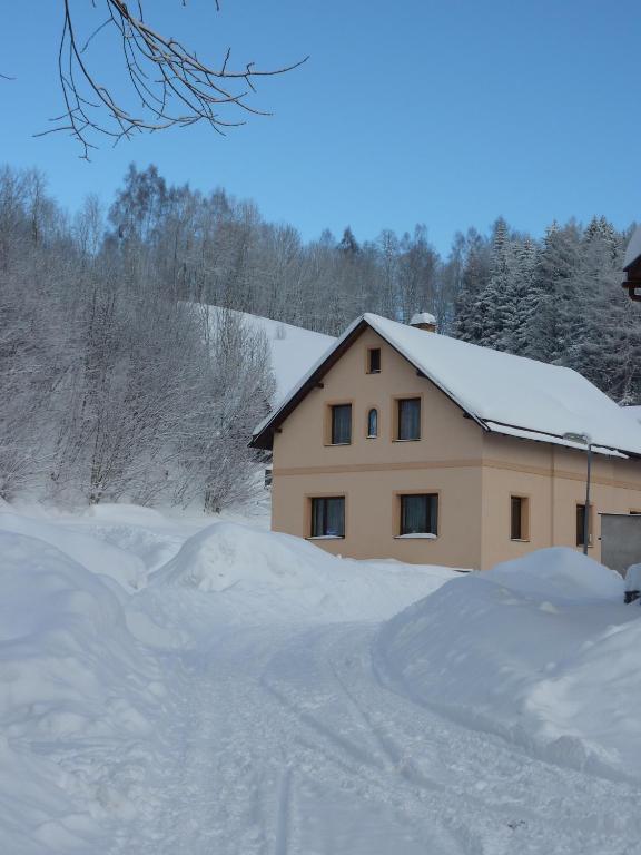 Apartman Svoboda Svoboda nad Úpou Exteriör bild